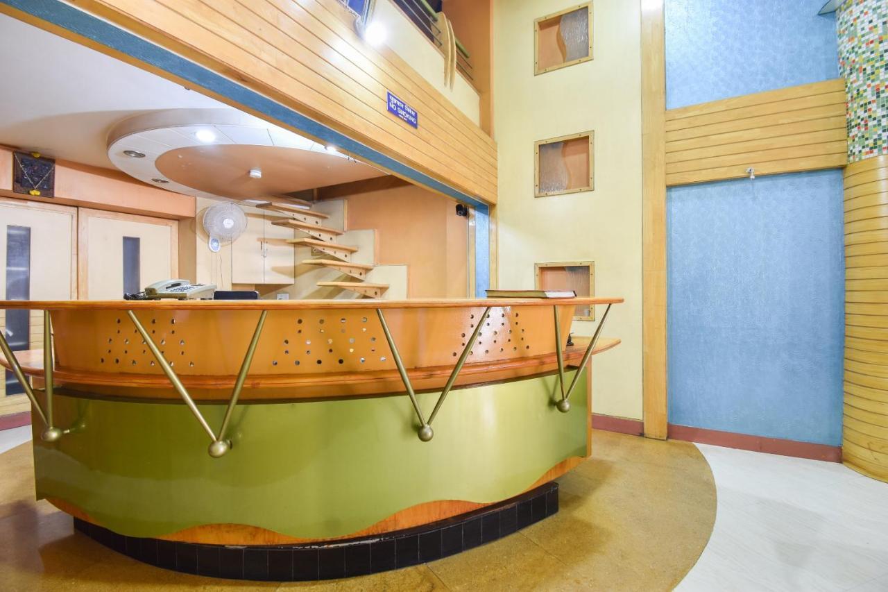 Oyo 63264 Hotel Shamiana Pandharpur Exterior photo