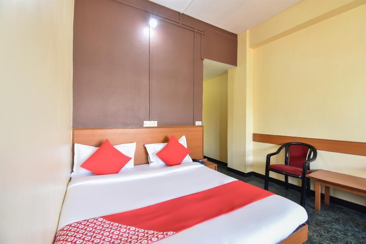 Oyo 63264 Hotel Shamiana Pandharpur Exterior photo
